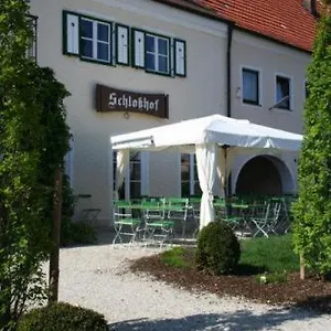 Schlosshof Anno 1743 Wolnzach